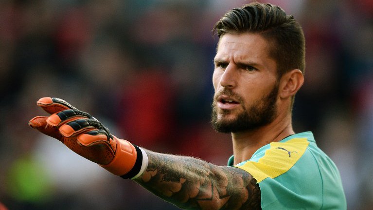 Costil, altro che Fiorentina: “Cambio squadra, vorrei il Milan”