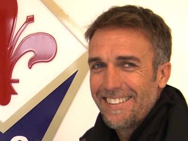 Il Re Leone torna a Firenze: Batistuta in città per un evento esclusivo a Palazzo Vecchio