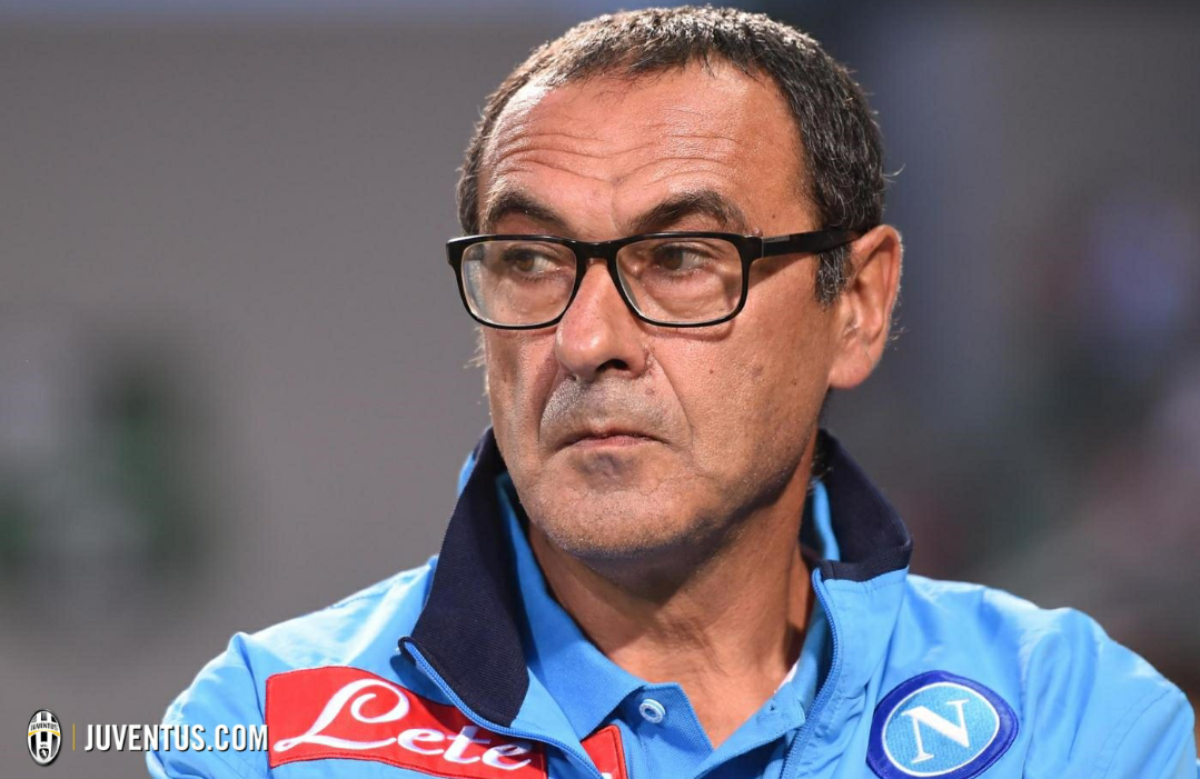 Da Napoli confermano, Sarri verso la Fiorentina in caso di addio. De Laurentiis sceglie Giampaolo