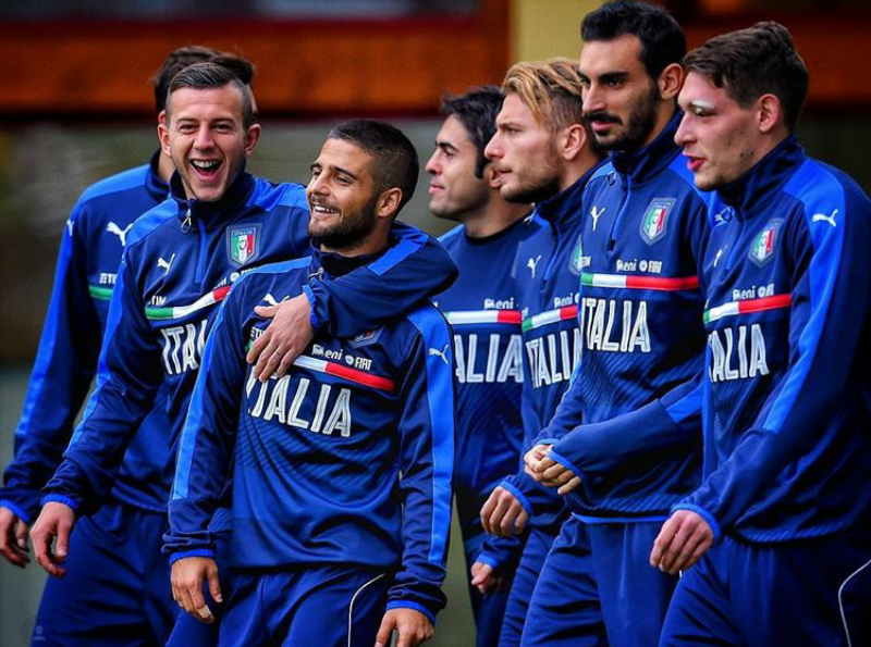 Un tempo per Astori, solo venti minuti per Bernardeschi. I voti dei due viola in nazionale in Italia-Germania