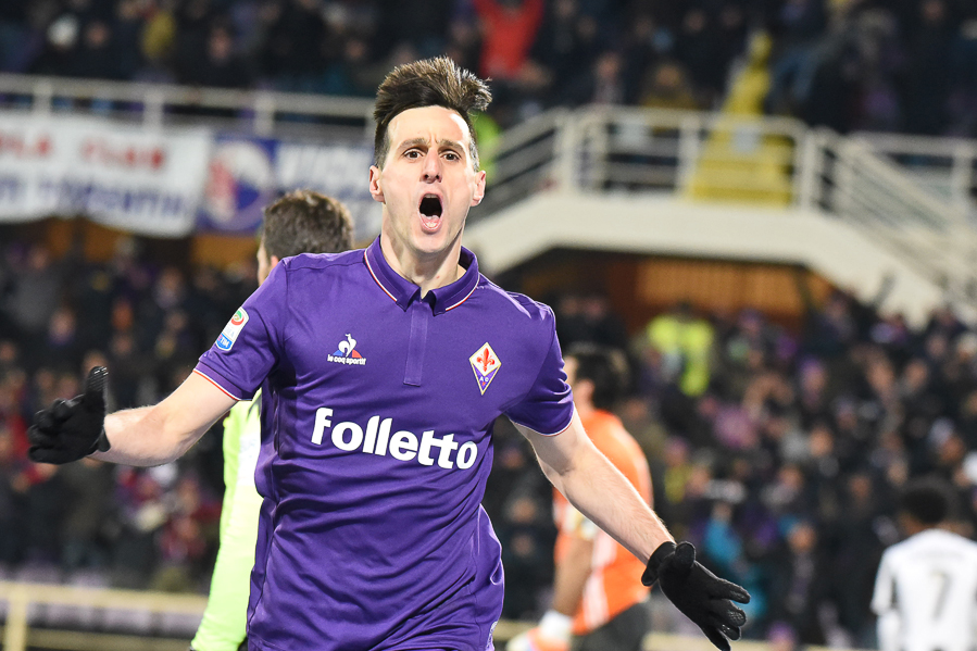 Pioli vuole far cambiare idea a Nikola Kalinic, ieri lungo colloquio con il bomber viola a Moena