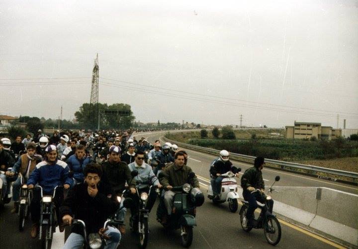 VERONA E FIRENZE UNITE NEL RICORDO DI UN CALCIO CHE STIAMO DIMENTICANDO…