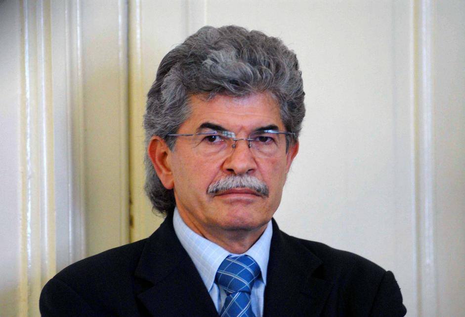 Razzi show: “In Corea il Cagliari ha preso il nuovo Riva, ora la Fiorentina vorrebbe coreani. Guadagnano come operai”.