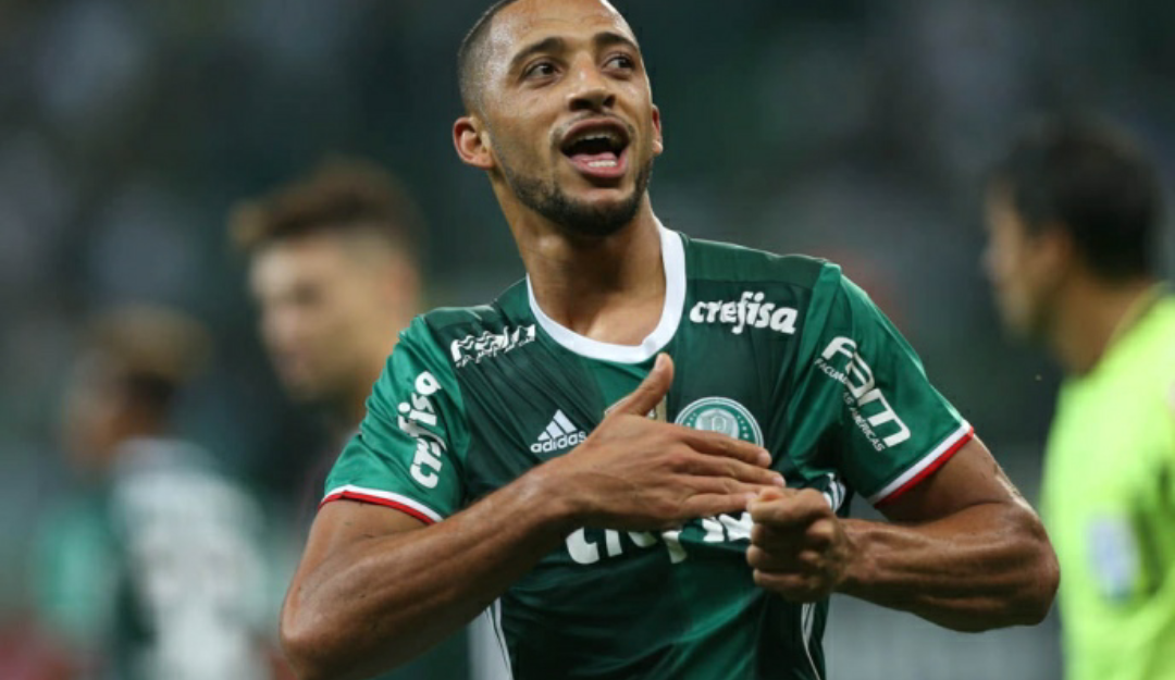 Fiorentina ad un passo da Vitor Hugo, colpo vicino si discutono i dettagli