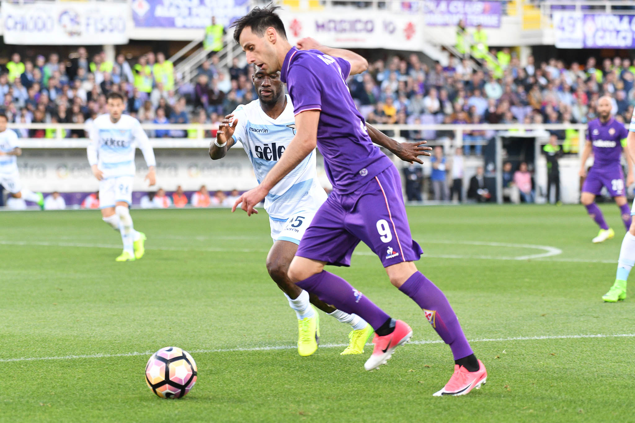 Per Kalinic al Milan la distanza fra le parti resta ampia, lui chiede 3 milioni a stagione