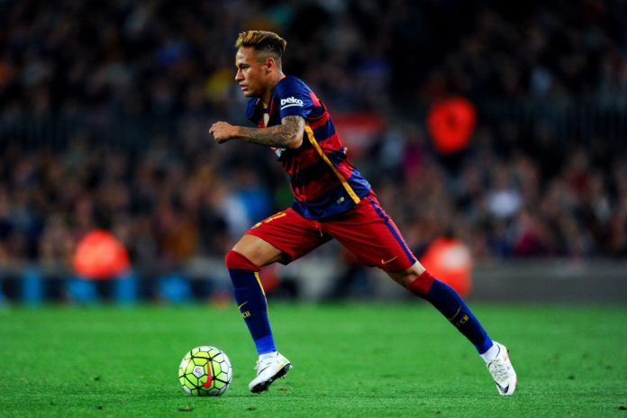 FC Barcelona v Valencia CF - La Liga