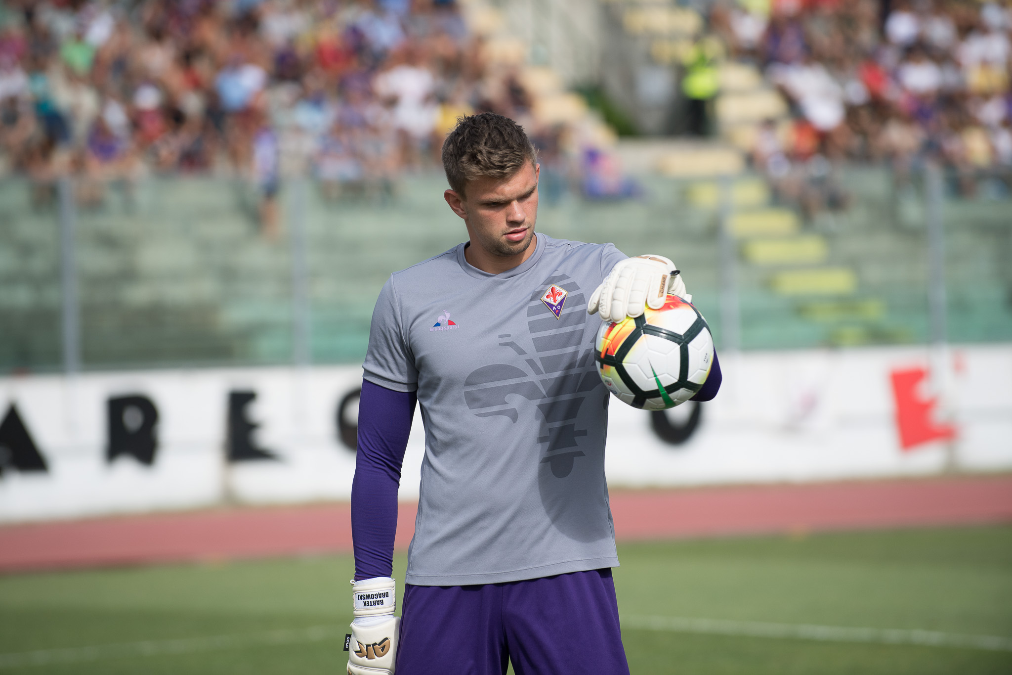 Bye bye Dragowski: il portiere verso l’Espanyol, ma prima Corvino vuole un vice Lafont