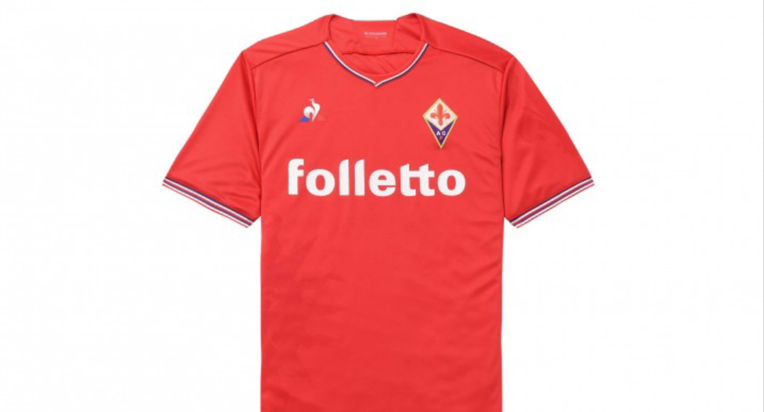 La Fiorentina ha comunicato la combinazione delle maglie. La terza divisa sarà quella rossa