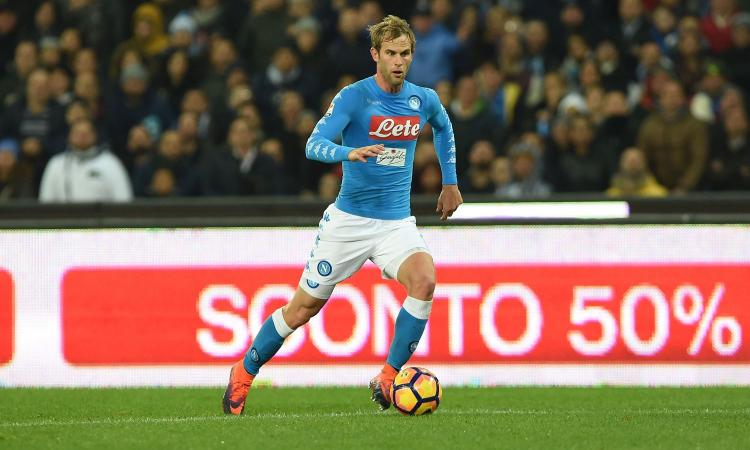 Il Mattino: Fiorentina in vantaggio sulla Sampdoria nella corsa a Strinic