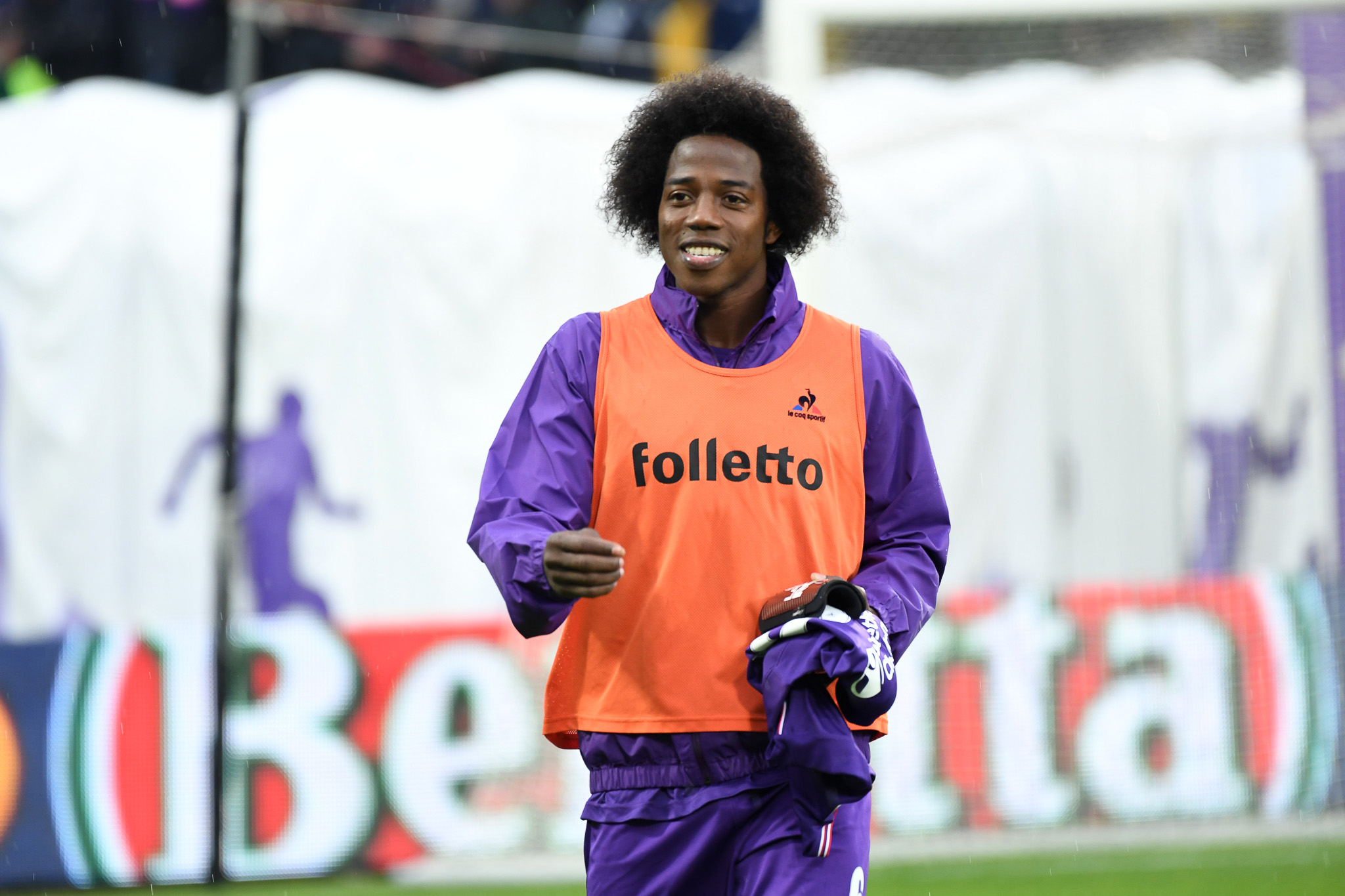 Carlos Sanchez su Instagram: “Lavora duro e crea le tue opportunità”