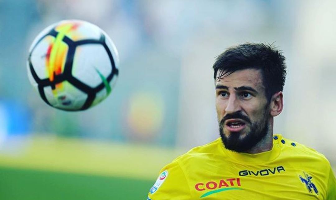 Tomovic: “Peccato non aver segnato il gol del pareggio, ripartiamo da Benevento. A Verona sta bene”
