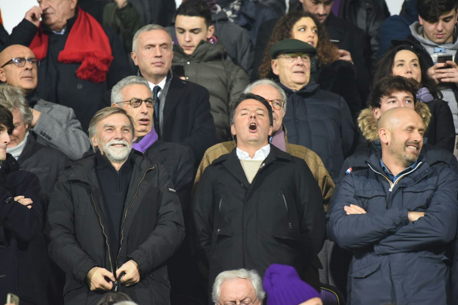 Renzi su Twitter: “Appena quell’interista di Delrio è andato via la Fiorentina ha segnato”