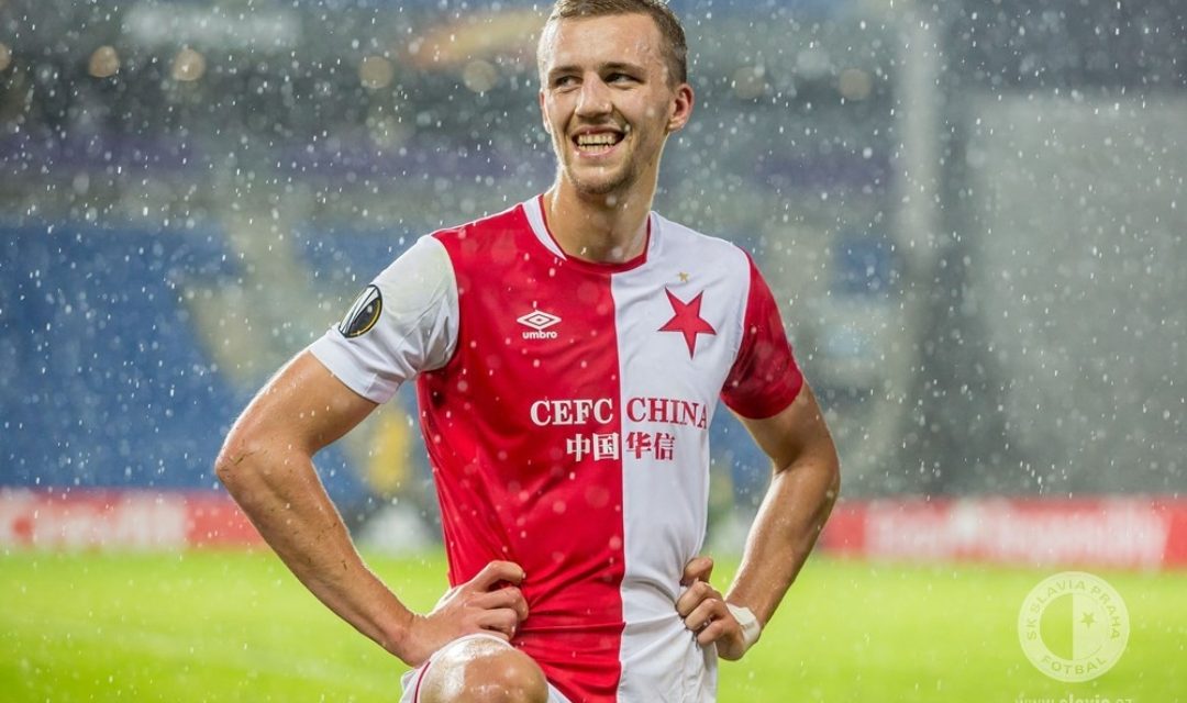 Dalla Repubblica Ceca, interrotta la trattativa per Soucek alla Fiorentina, il giocatore rinnova con lo Slavia Praga