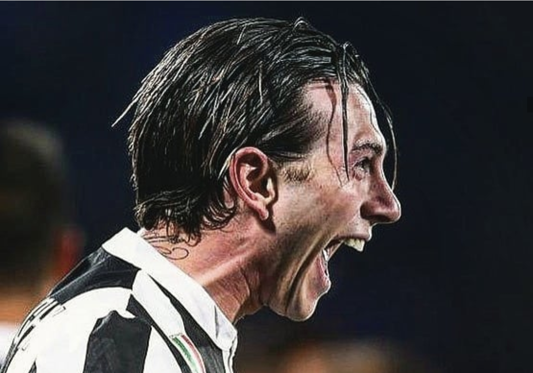 Sorella Bernardeschi: “Fiorentini adesso state muti che stiamo godendo, vi ha zittiti. I vostri fischi…”