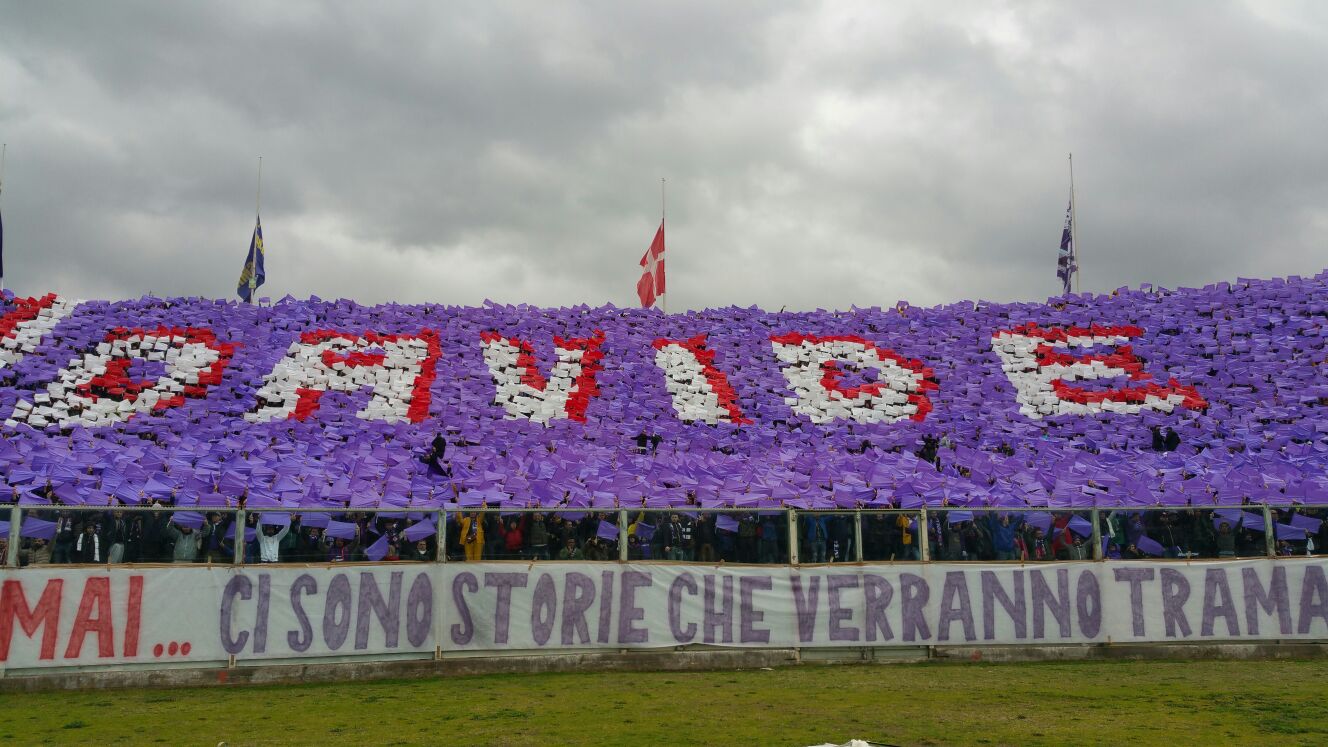 Saponara su Instagram: “Non sei mai stato così presente. Grazie Davide, grazie Capitano”.