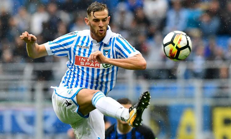 Corriere dello Sport: per la difesa spunta anche il nome di Vicari della Spal