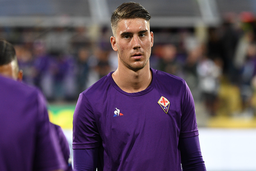 Stadio spinge Vlahovic: “Attento Simeone, il giovane ha il senso del gol”. Adesso il debutto…