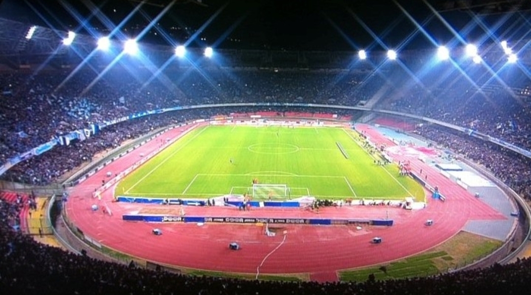 Mai cosi vuoto, domani il San Paolo di Napoli avrà solo 15 mila spettatori. Il motivo…