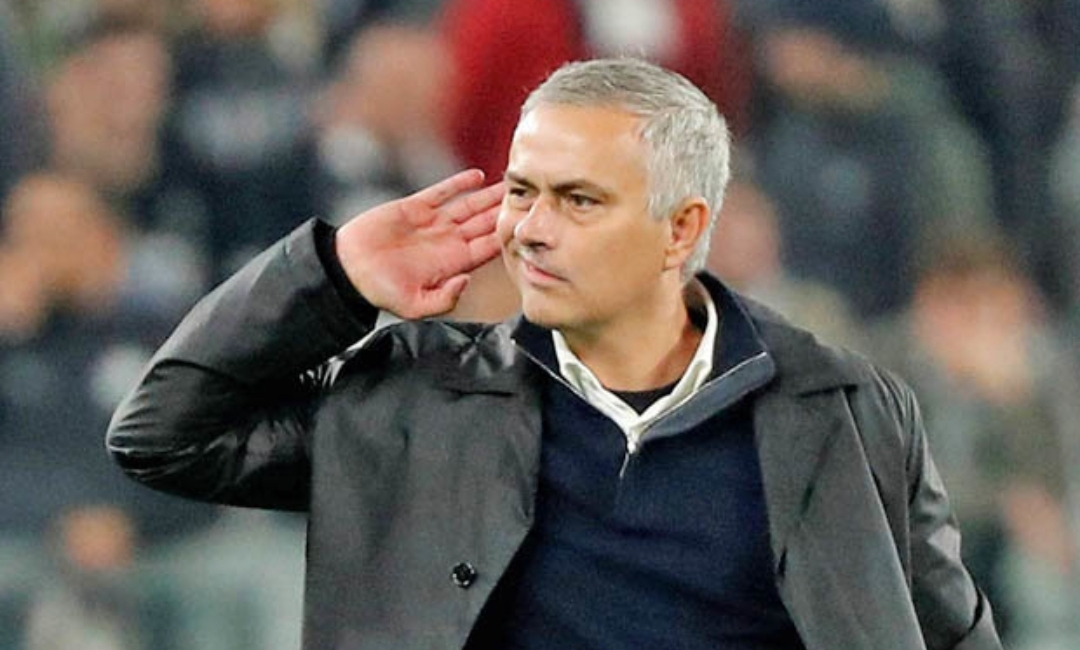 Il Manchester vince allo Juventus Stadium e Mourinho provoca: “Insultate adesso”