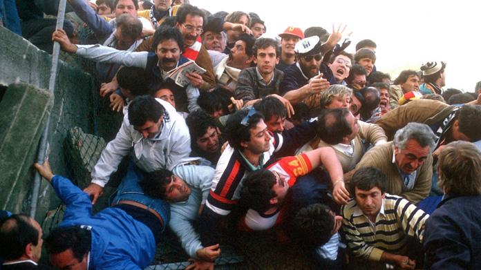 Essere rivali non significa essere ignoranti. Con superiorità, lasciamo in pace i morti dell’Heysel