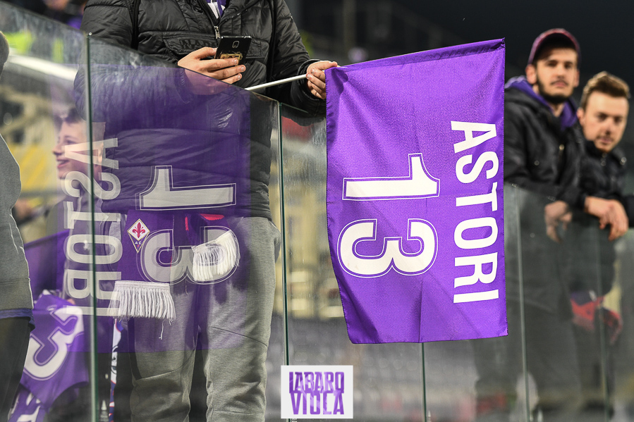 Il ricavato delle bandierine vendute per la coreografia in onore di Astori sarà devoluto in beneficenza