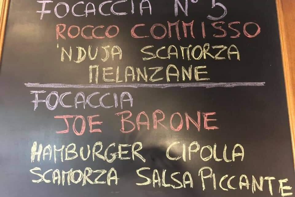 A Firenze è Commisso Mania, nasce la focaccia Commisso e quella con l’hamburger Joe Barone