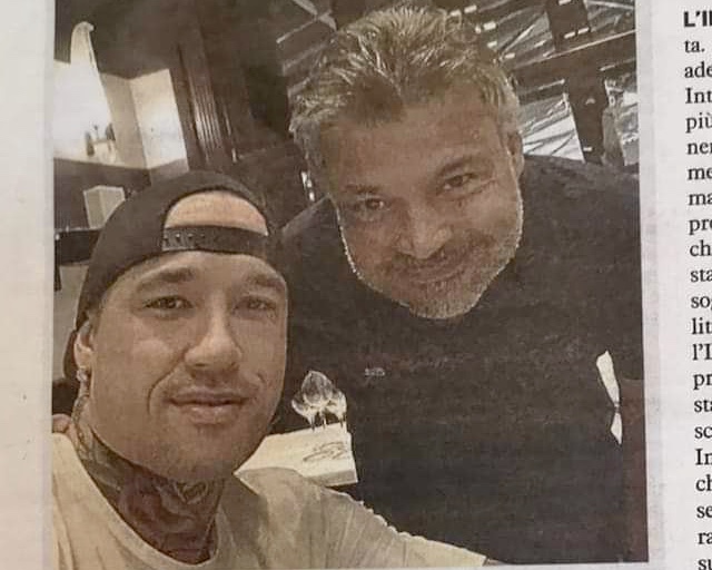 Nainggolan ed il mistero della serata: nessuna cena ieri in San Frediano (?), la foto risale al 2018. La trattativa…