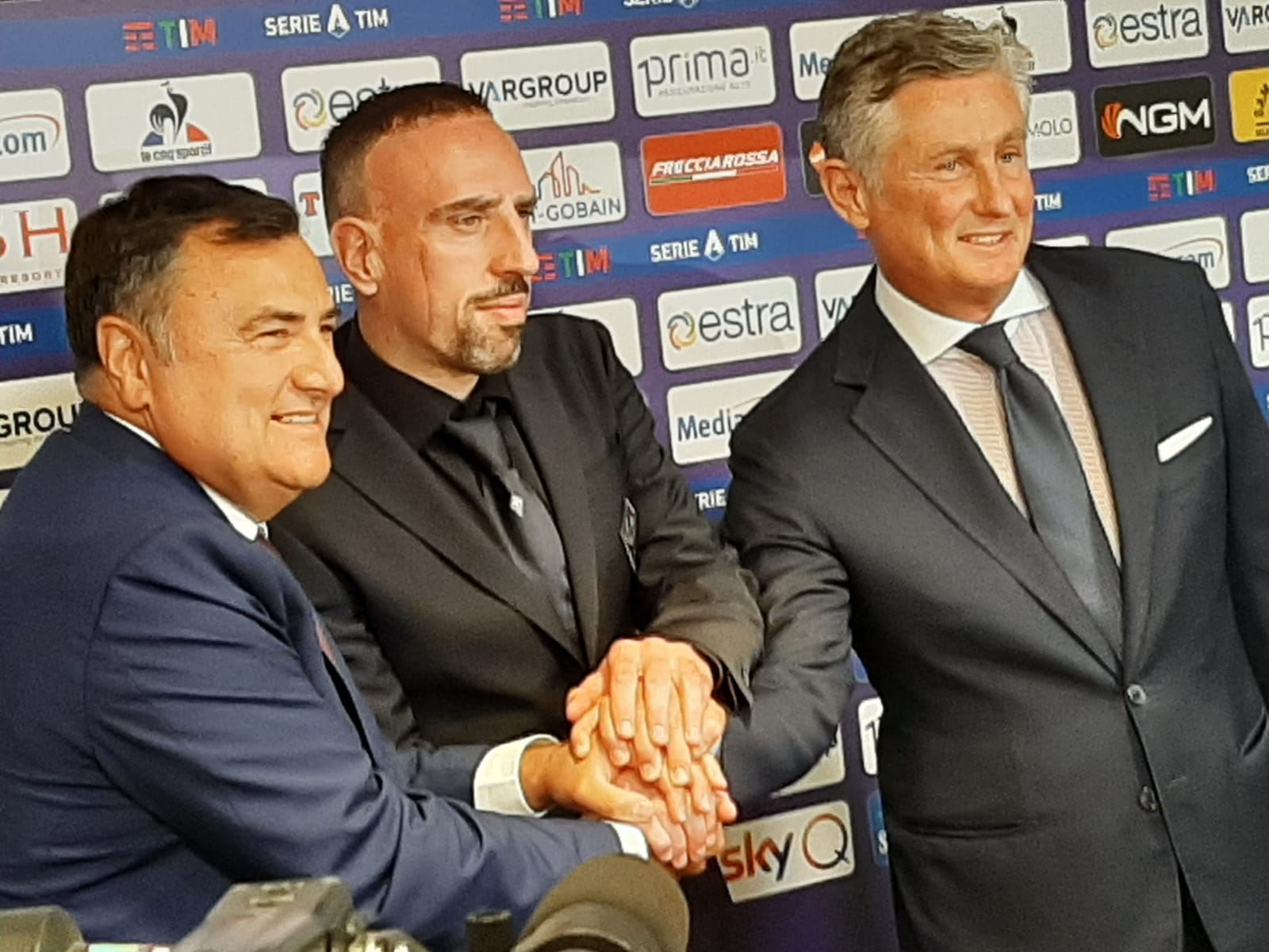 Barone: “Vogliamo fare 25.000 abbonati, Rocco mi chiama 10 volte al giorno. Un grazie speciale ai tifosi”
