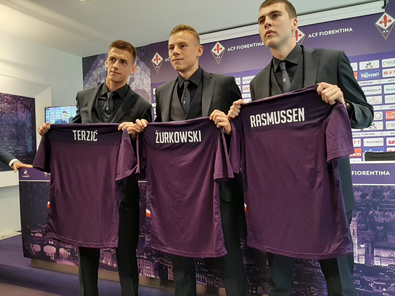 Zurkowski: “Ho rifiutato la Juventus per la Fiorentina. Le parole di Dragowski mi hanno fatto piacere. Il numero…”