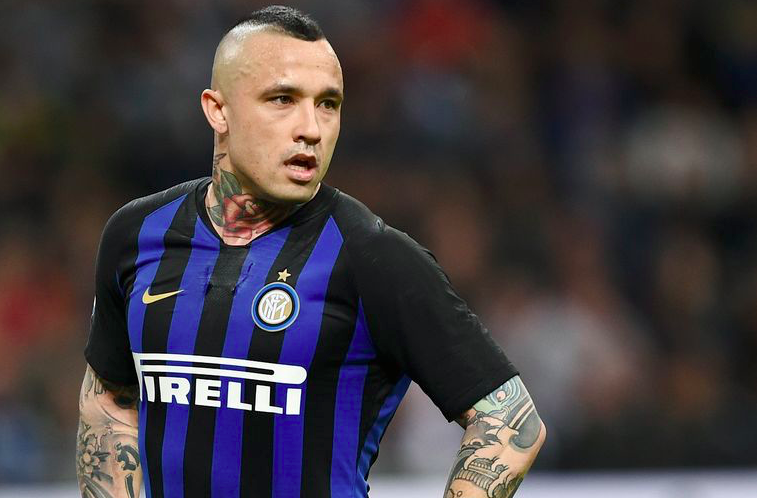 Sfuma Nainggolan per la Fiorentina, il centrocampista ha scelto il Cagliari. Tutti i dettagli