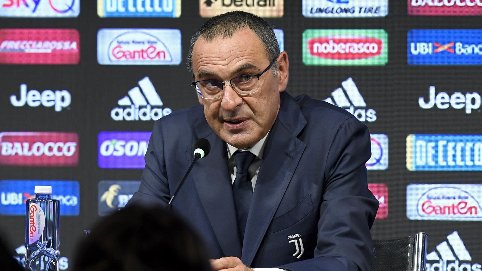 Sarri: “Mia nonna abitava a 500 metri dal Franchi, la mia famiglia tifa Fiorentina. Il ricordo al Franchi…”