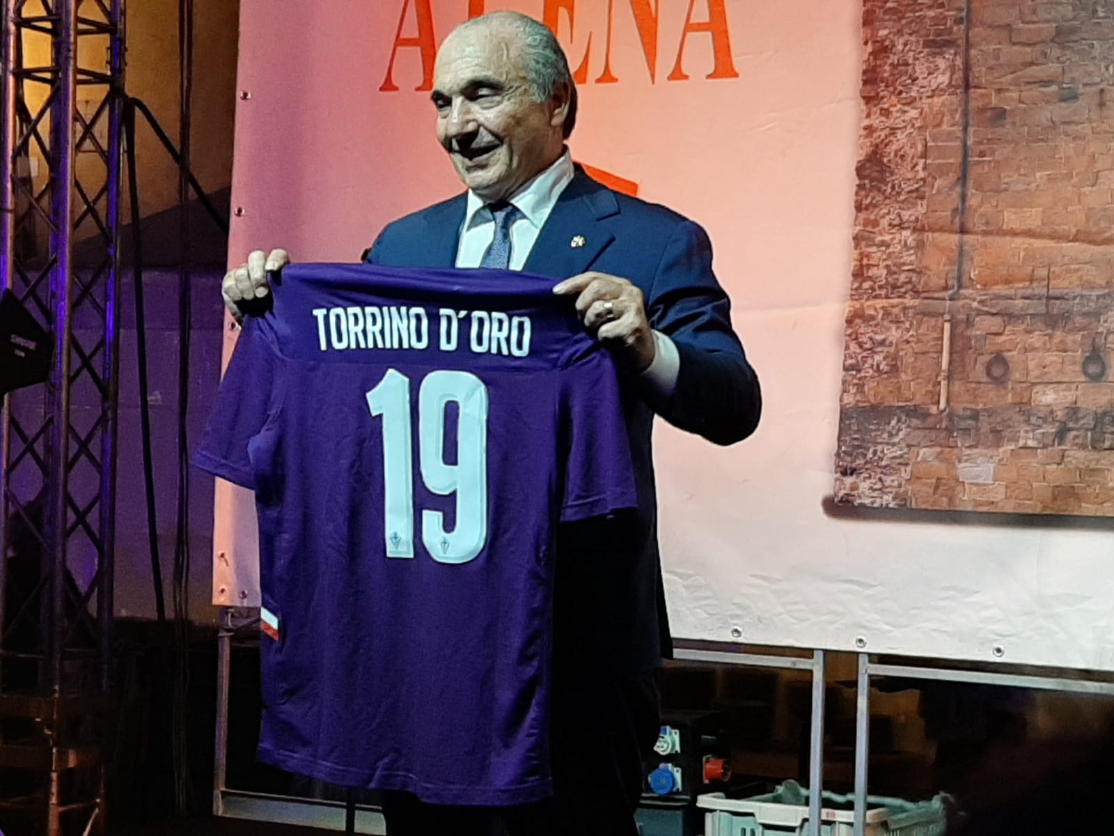Commisso: “Oggi ho parlato del nuovo stadio, i Medici qui sono falliti… Io non voglio farlo”