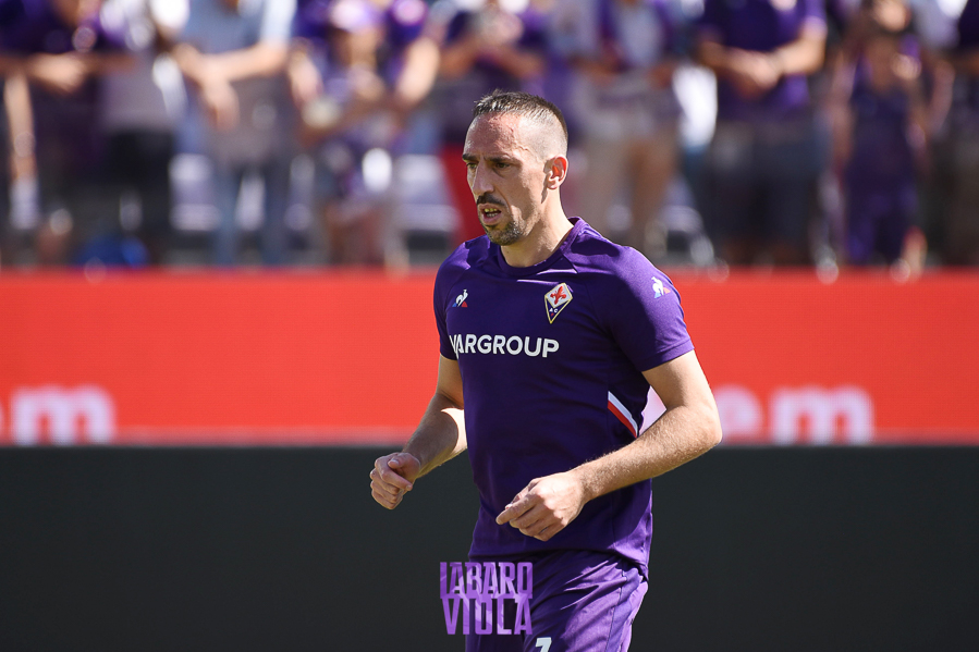 “Ribery condiziona molto i cambi ed il gioco perchè lo rallenta. A 36 anni…”