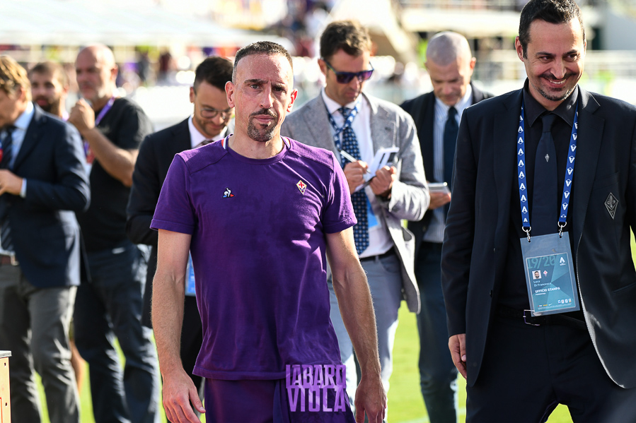 FOTO e VIDEO, Ribery prende in giro Vlahovic, non lo trova all’alba ai campini e al suo arrivo…