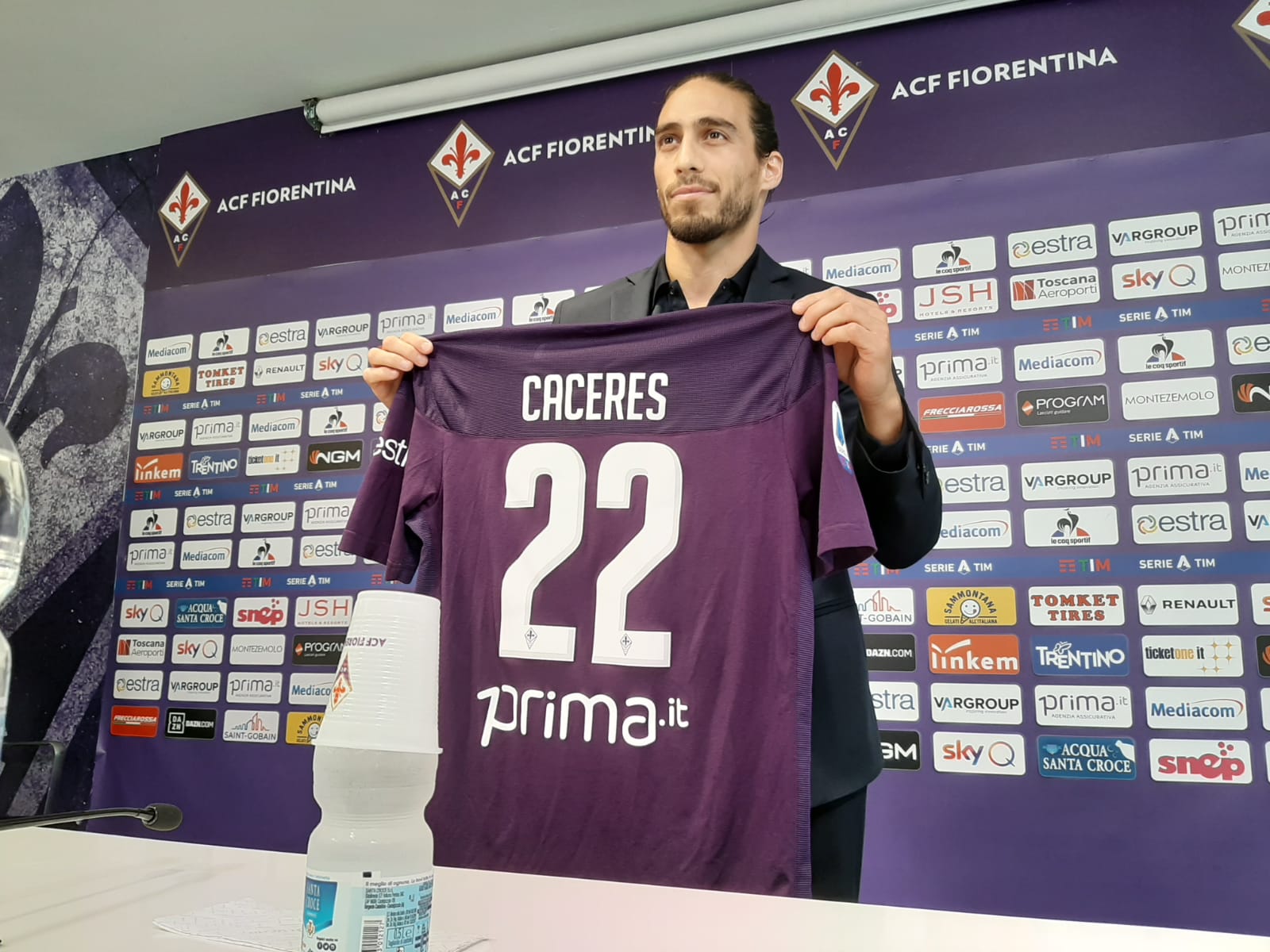 CACERES: “FIRENZE CITTA’ MAGNIFICA. POSSO GIOCARE OVUNQUE. VOGLIAMO VINCERE CON L’ATALANTA. RIBERY…”