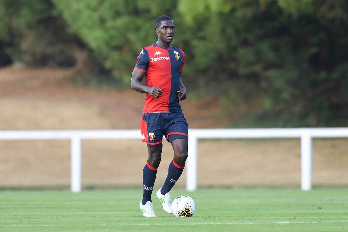 Gol del Genoa 10′ del primo tempo. Segna Zapata su calcio d’angolo
