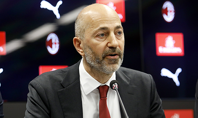 Gaffe Gazidis: “Il Milan poteva fallire e andare in serie D come la Fiorentina”. Ma la squadra viola non c’è mai stata