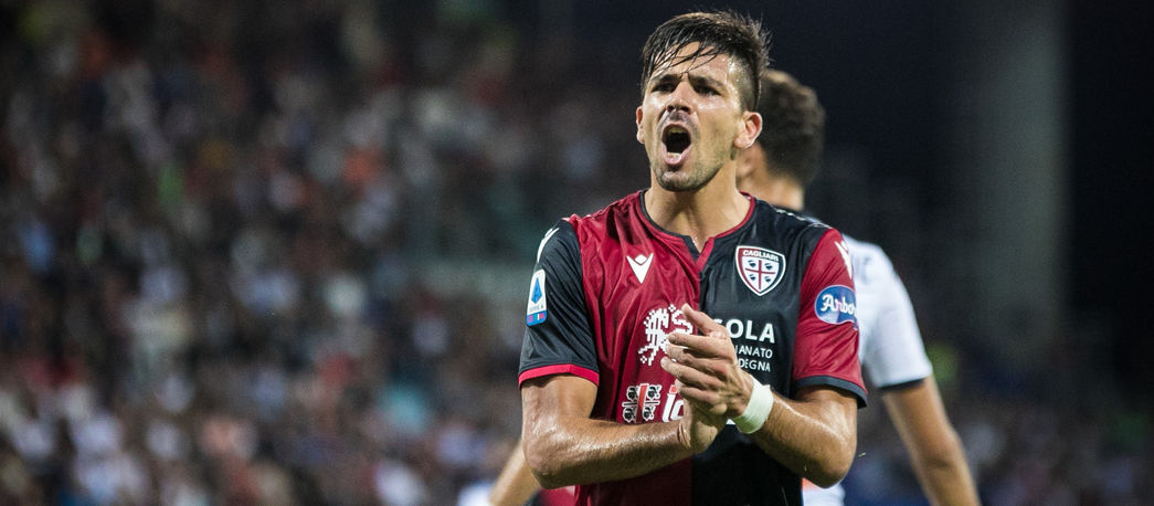 Formazione Cagliari, giocano Simeone e Joao Pedro. Out Pisacane. Gli undici rossoblù