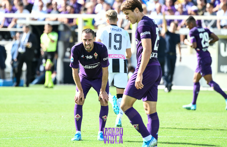 Calendari nel caos: Udinese-Fiorentina si gioca a porte chiuse o si rinvia? La decisione finale spetta al governo