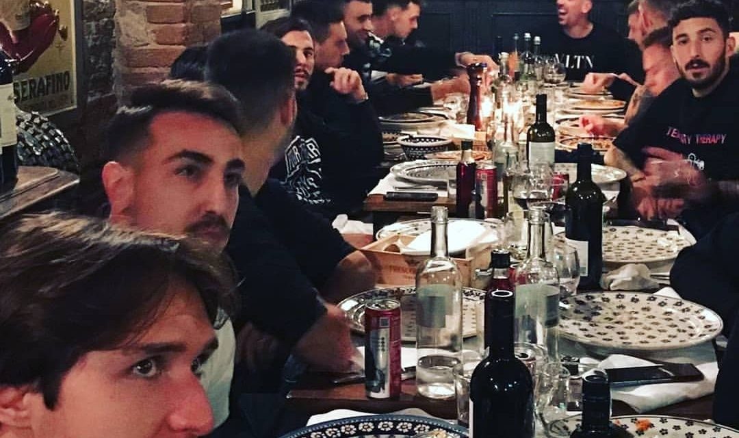 La Fiorentina ieri a cena a Firenze. Ecco le foto della serata con la squadra viola