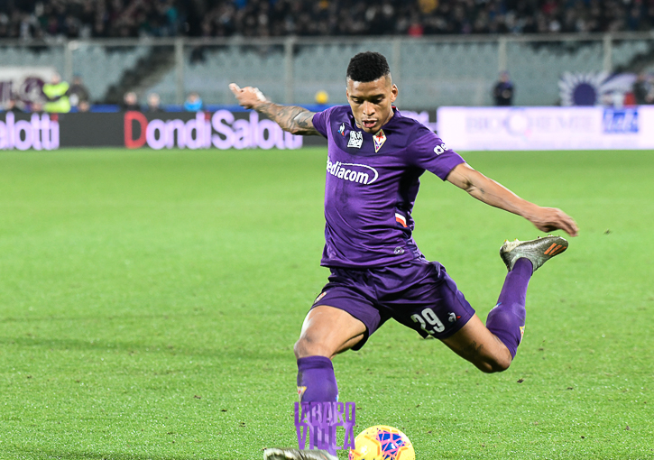 Dalbert continuerà la sua avventura in maglia viola