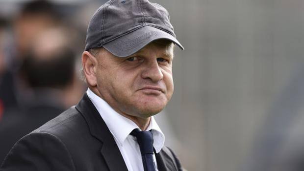 Accordo raggiunto con Iachini, è fatta tra lui e la Fiorentina. Ma la società vuole aspettare ancora, il motivo…