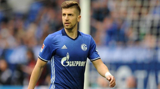 Ds Schalke: “Futuro di Nastasic? Sappiamo dell’interesse. Parliamo spesso, questo non è un segreto”