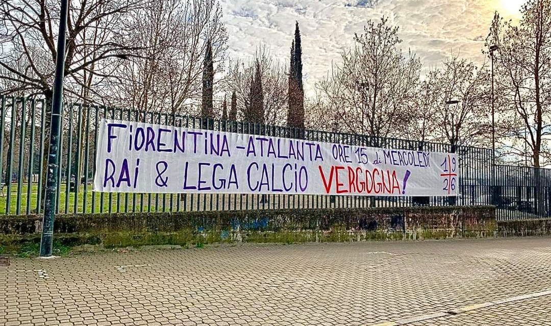 La Curva Fiesole grida: “Fiorentina-Atalanta si gioca di mercoledì alle 15, vergogna!”