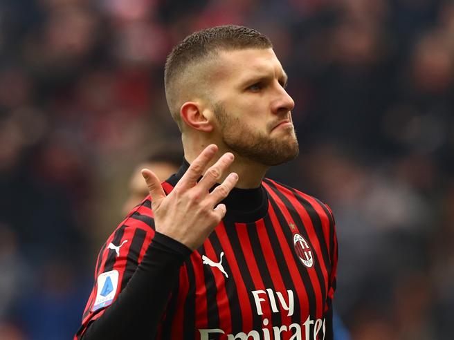 Gazzetta, Rebic vale 40 milioni, il Milan adesso vuole riscattarlo. La Fiorentina ha diritto al 50%, sabato torna al Franchi