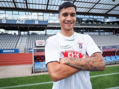 Diks: “Sogno di meritarmi la maglia della Fiorentina. Se non mi vogliono non mi metterò a piangere”