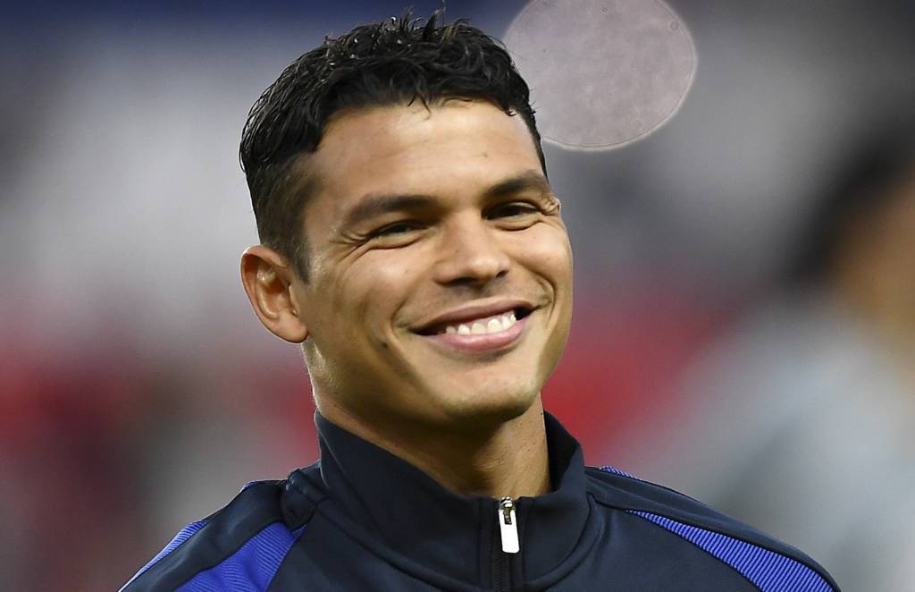 Il Chelsea ha offerto a Thiago Silva un contratto annuale e lo stipendio…