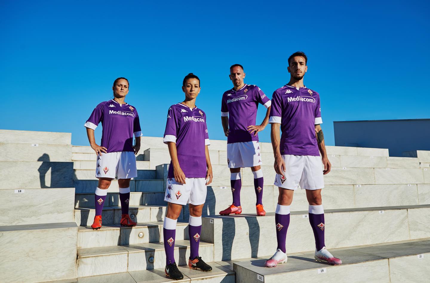 (VIDEO): il backstage del lancio delle nuove maglie della Fiorentina per la stagione 2020/21