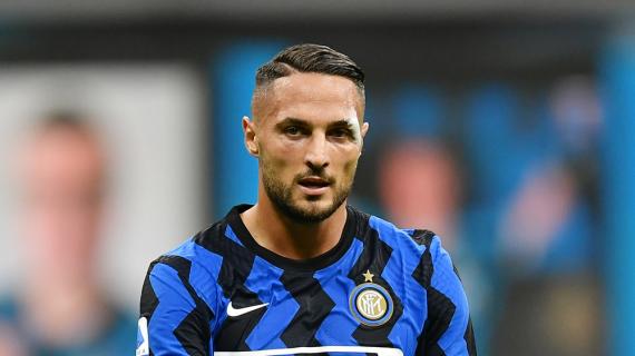 Gara pazza a San Siro, in due minuti l’Inter la ribalta. È 4-3 per i nerazzurri