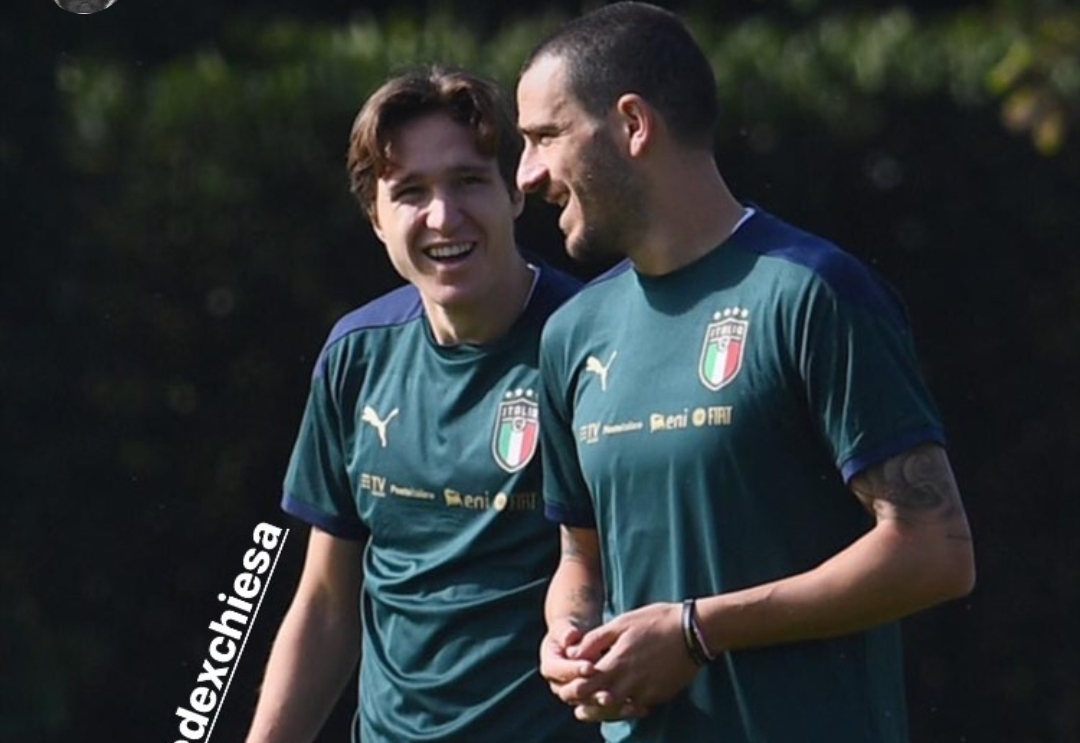 Bonucci a Chiesa: “Preparati, in allenamento alla Juventus ci sarà poco da ridere”